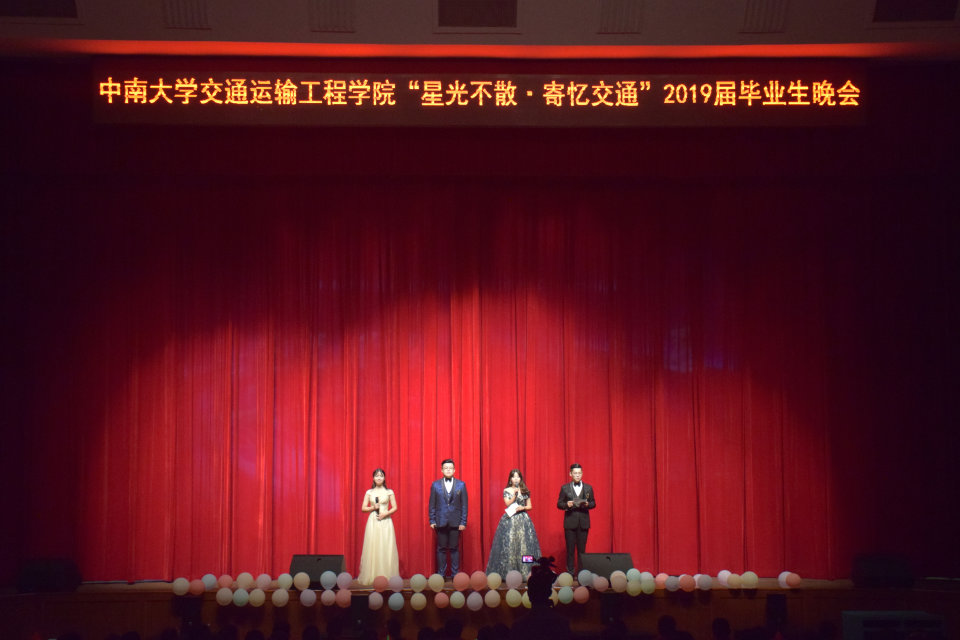 开头1.jpg 开头1.jpg